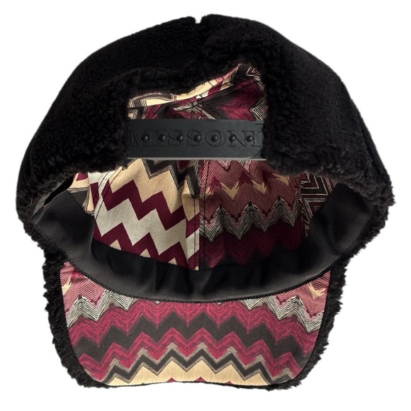 Missoni Black soft faux Shearling Logo Patch Baseball SnapBack Cap | OS - Picture 11 of 13